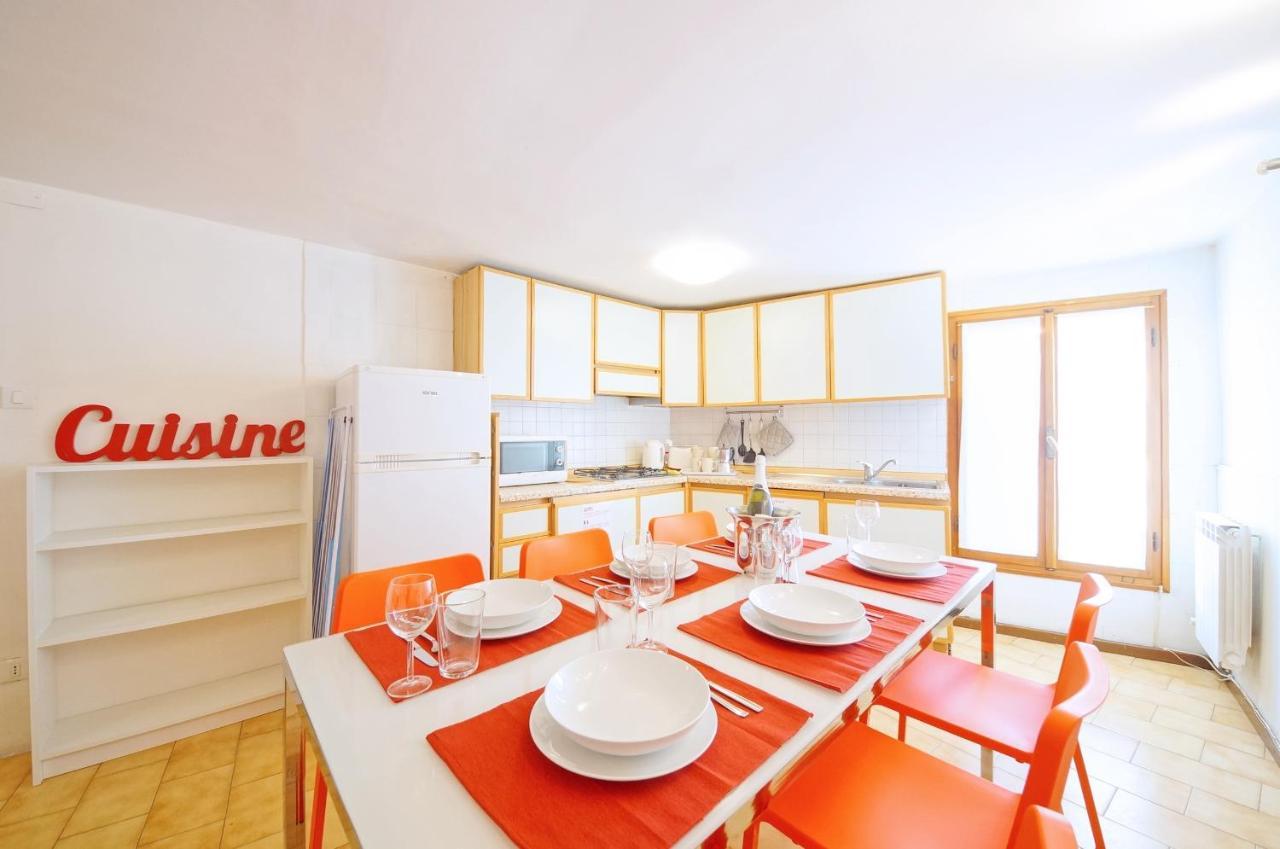 Campo San Polo Apartment Rialto Venezia Esterno foto