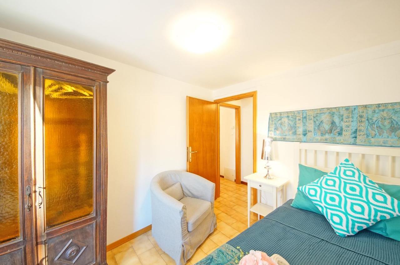 Campo San Polo Apartment Rialto Venezia Esterno foto