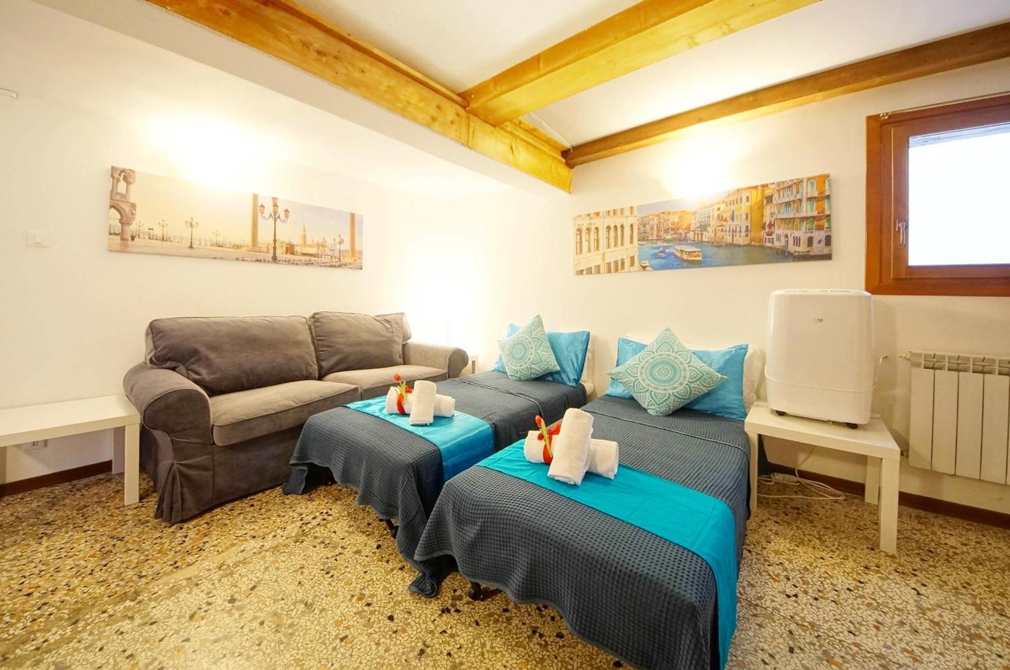 Campo San Polo Apartment Rialto Venezia Esterno foto
